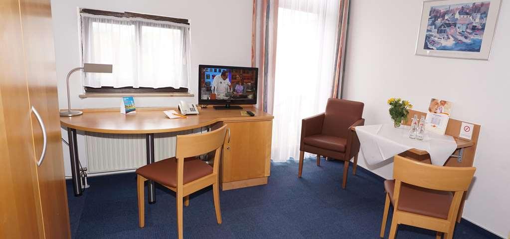Acora Karlsruhe Zentrum Living The City - Apartments Zewnętrze zdjęcie